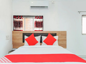 Hotel Gurukrupa by OYO Rooms