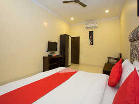 Hotel Meghna Food Studio