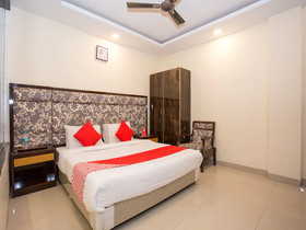 Hotel Meghna Food Studio