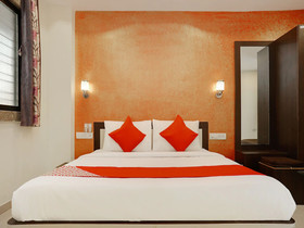 Orient Bay Inn By OYO Rooms