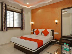 Orient Bay Inn By OYO Rooms