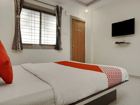 Orient Bay Inn By OYO Rooms