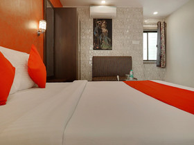 Orient Bay Inn By OYO Rooms
