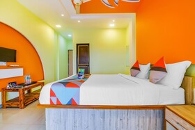 S Ramada by FabHotel