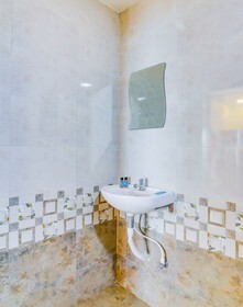 S Ramada by FabHotel