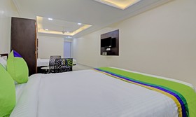 Treebo Trend Hotel Dream Catcher