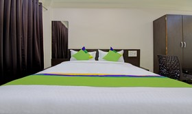 Treebo Trend Hotel Dream Catcher