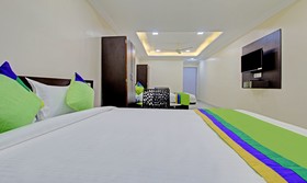 Treebo Trend Hotel Dream Catcher