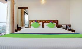 Treebo Trend Hotel Dreamworld