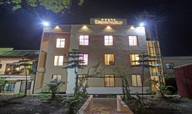 Treebo Trend Hotel Dreamworld