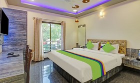 Treebo Trend Hotel Dreamworld