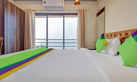Treebo Trend Hotel Dreamworld