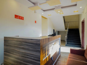 Venna View by OYO Rooms