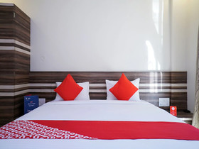 Venna View by OYO Rooms