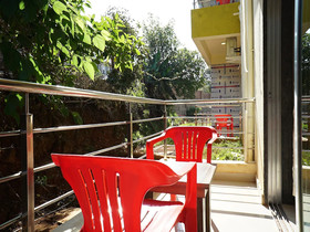 Venna View by OYO Rooms