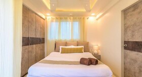 Stay Serene Luxury