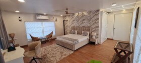 Stay Serene Luxury