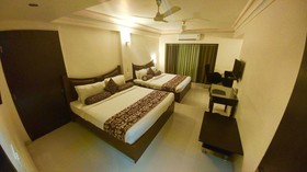 Hotel Ashok