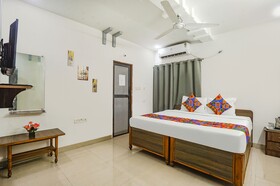 Hotel Comfort Room By FabHotels
