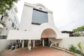 OYO Townhouse 155 Hotel Satya