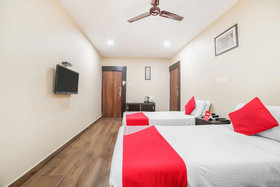 OYO Townhouse 155 Hotel Satya