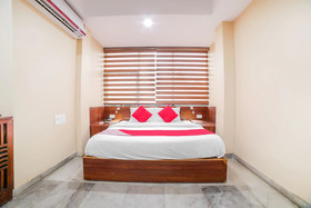 OYO Townhouse 155 Hotel Satya
