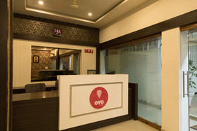 OYO Townhouse 155 Hotel Satya