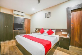 OYO Townhouse 155 Hotel Satya