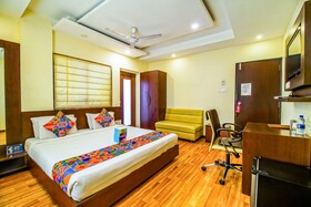 Loharkar's Sitabuldi by Fabhotels