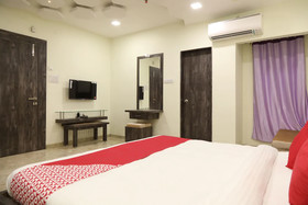 Super Townhouse 700 Hotel Krishna