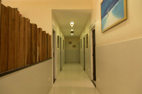 Peanut Hotel by OYO Rooms