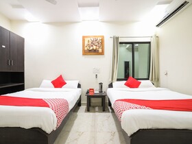 Ruchira Villa by OYO