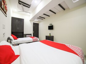 Ruchira Villa by OYO
