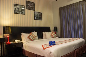 The Travotel Suites