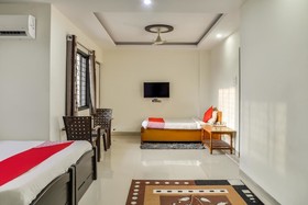 Vandan Villa Rooms Service Apartment by OYO Rooms