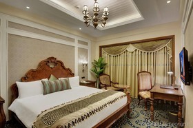 Hotel Express Inn