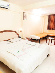Hotel Royale Heritage