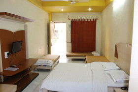 Hotel Royale Heritage