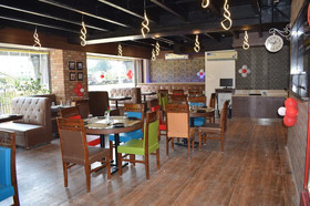 Hotel Seven Sky