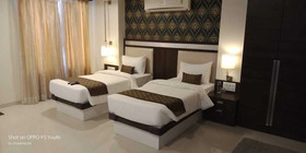 Hotel Seven Sky