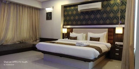 Hotel Seven Sky