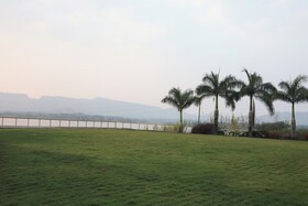 Mastiff Select Riveria Resort