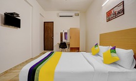 Treebo Trip Hotel Flowers Park