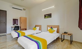 Treebo Trip Hotel Flowers Park