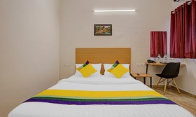 Treebo Trip Hotel Flowers Park