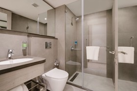 7 Apple Hotel Mahape