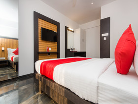 Hotel Gold Crest By Treebo