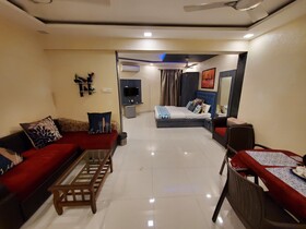 Hotel Mari Aai Residency