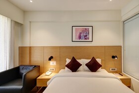 Hotel Mumbai House Ghansoli Navi Mumbai