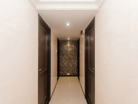 Hotel Solitaire by OYO Rooms